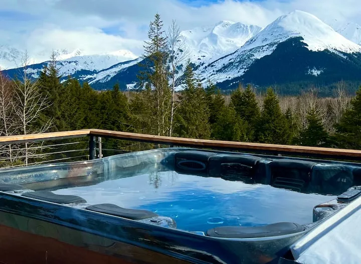 Girdwood Chugach Mountain View Home