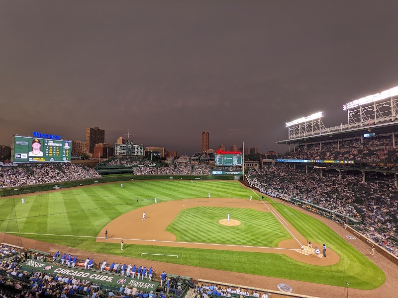 Chicago Cubs vs. Pittsburgh Pirates - Wrigley Field